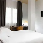 Petit Palace Plaza 4*