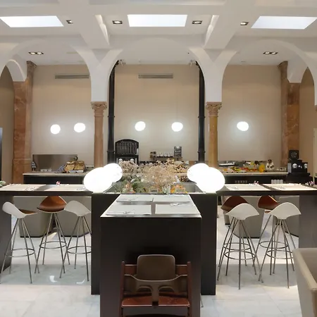 Petit Palace Plaza 4* Málaga