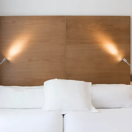 Petit Palace Plaza Hotel Malaga
