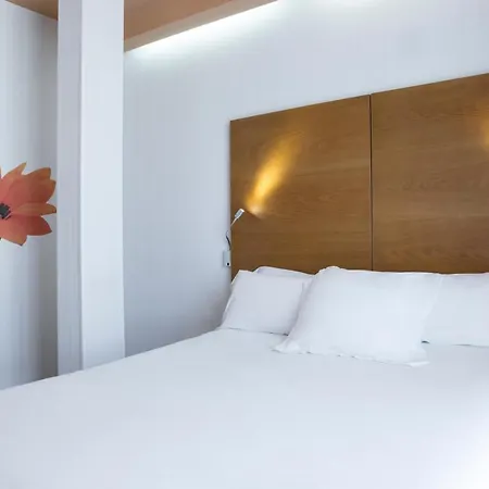 Petit Palace Plaza Hotel Malaga